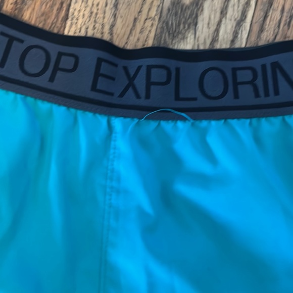 The North Face Women’s Light Green Quick Dry Vented Outdoor Hiking Short Size L - Picture 3 of 6